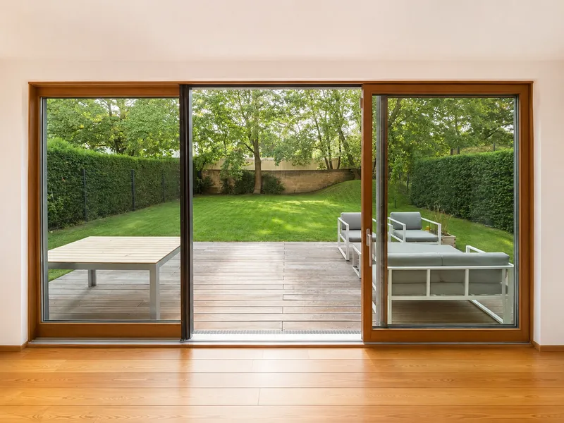 GRUNEWALD: LUXUS VILLA: 240 m² Wohnen sowie 350 m² GARTEN per 01.10.26 zu VERMIETEN (mind. 3 Jahre) — photo 1